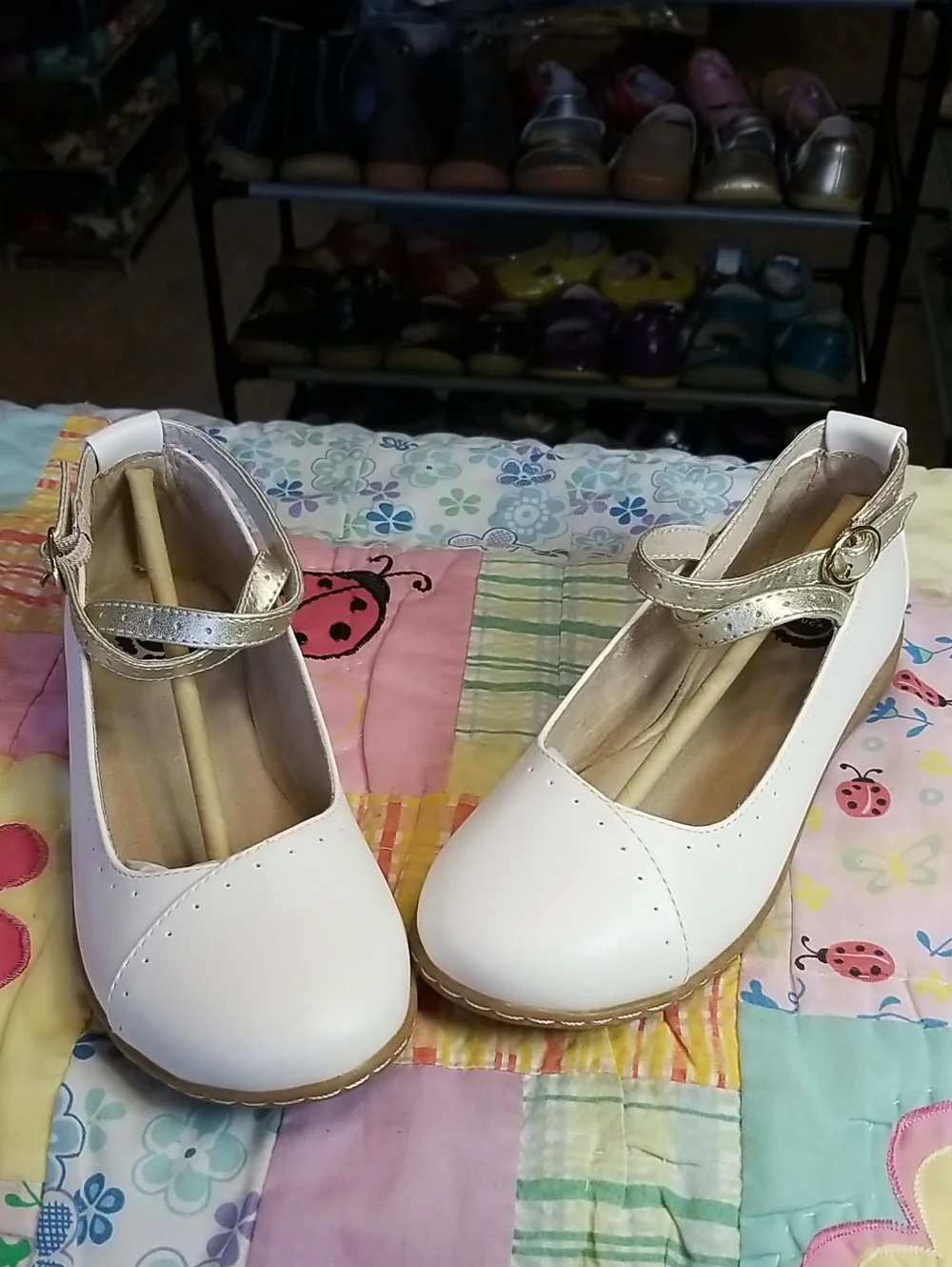 Livie & Luca White Leather Mary Jane Flats with Gold Criss Cross Straps HTF 2 Y